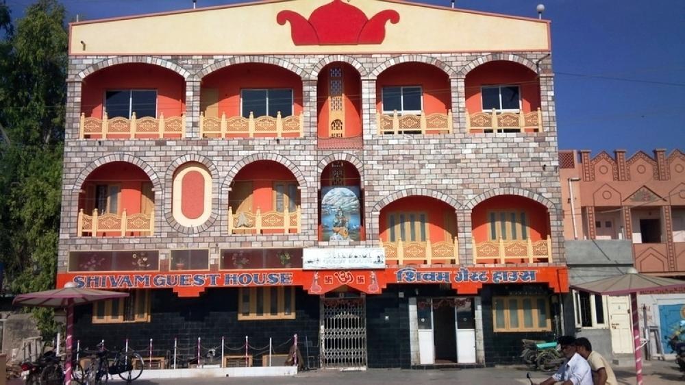 Hotel Shivam Дварка Экстерьер фото